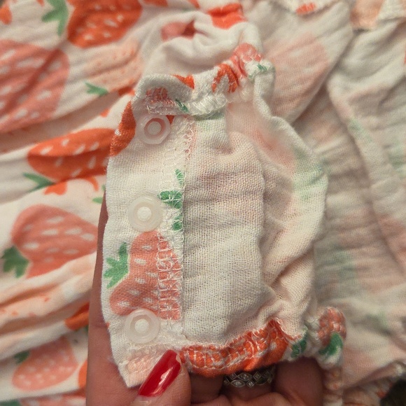 Strawberry Print Baby Romper - Picture 5 of 6